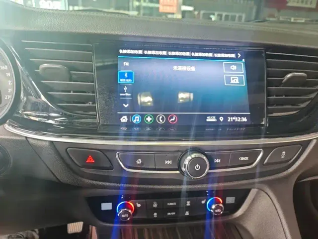 Buick Regal — Фото автомобиля 12