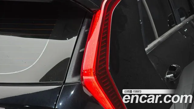 Kia Niro Niro (New) — Фото автомобиля 8