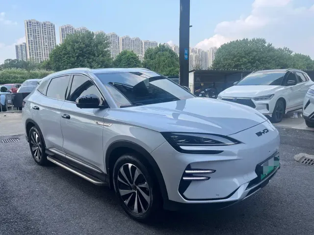 BYD Song PLUS — Фото автомобиля 3
