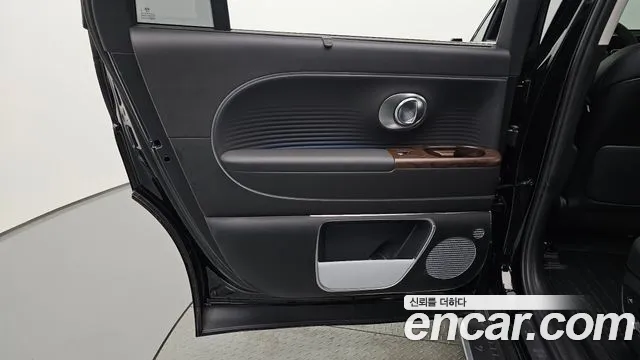 Hyundai Ioniq 9 — Фото автомобиля 14