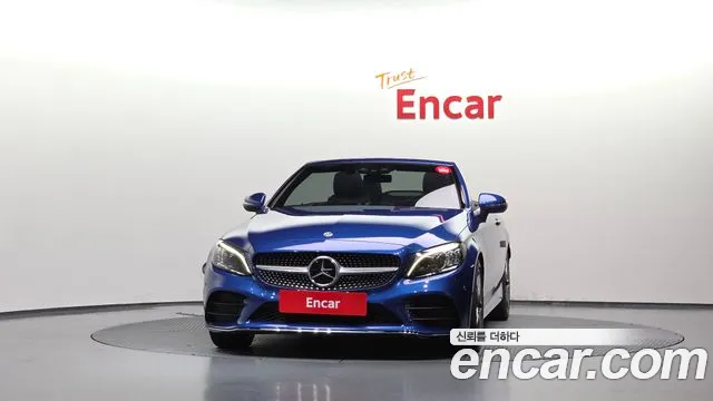 Mercedes-Benz C-Class — Фото автомобиля 2