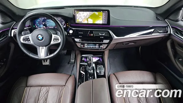 BMW 5-Series 5 серия (G30) 530i xDrive M Sport — Фото автомобиля 6