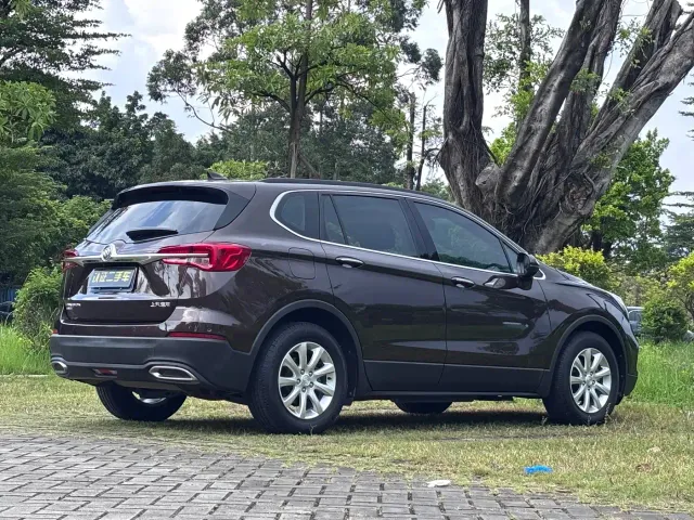 Buick Envision Plus — Фото автомобиля 6