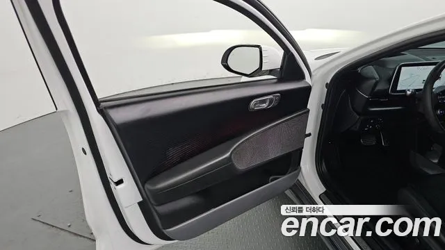 Hyundai Ioniq6 — Фото автомобиля 21