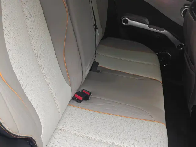 BYD Yuan PLUS — Фото автомобиля 11