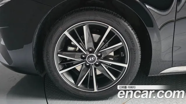 Hyundai Grandeur Grandeur (New) — Фото автомобиля 5