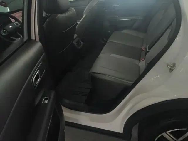 Changan Qiyuan Q05 — Фото автомобиля 13