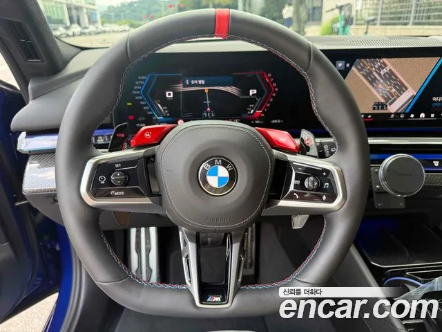 BMW M5 G90 — Фото автомобиля 8