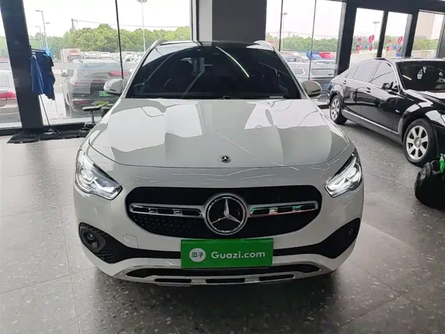 Mercedes-Benz GLA-Class — Фото автомобиля 2