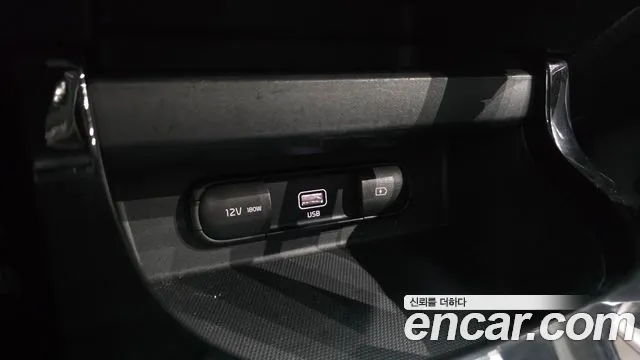 Kia Seltos Seltos Бензин 1.6 турбо 2WD — Фото автомобиля 20