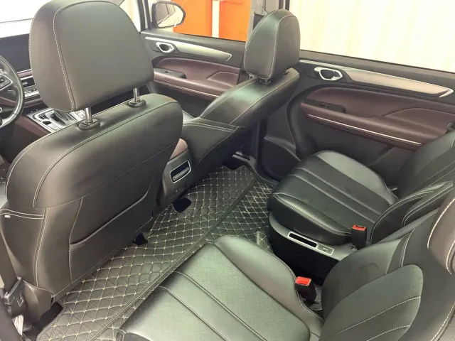 GAC Trumpchi M6 — Фото автомобиля 11