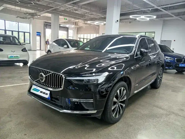 Фотография автомобиля — Volvo XC60