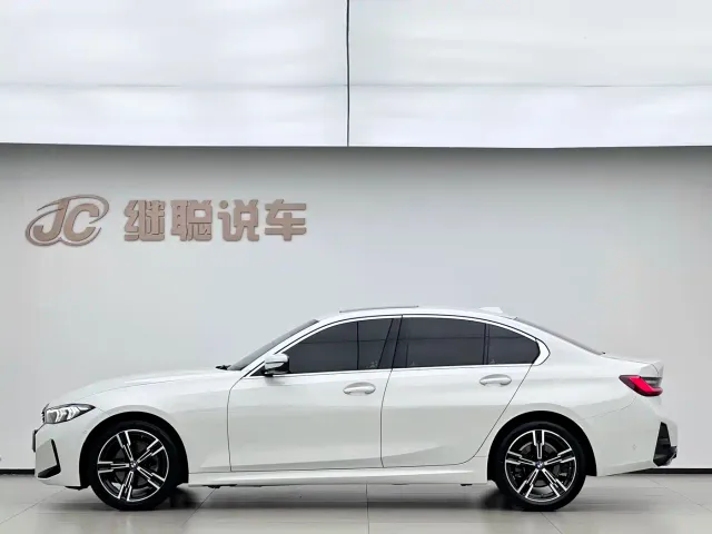 BMW 3 Series — Фото автомобиля 4