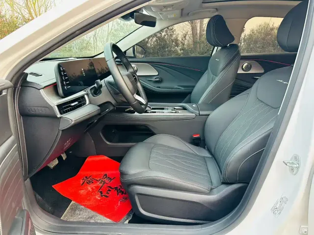 Chery Arrizo 8 — Фото автомобиля 4