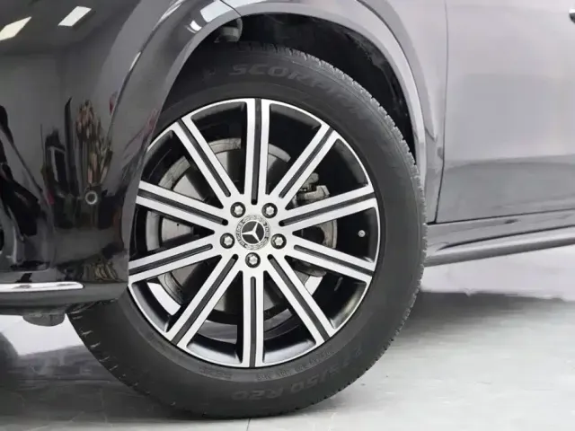 Mercedes-Benz GLE-Class — Фото автомобиля 3