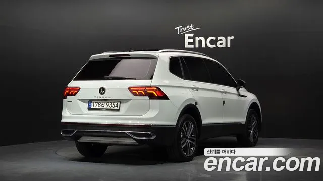 Volkswagen Tiguan — Фото автомобиля 2