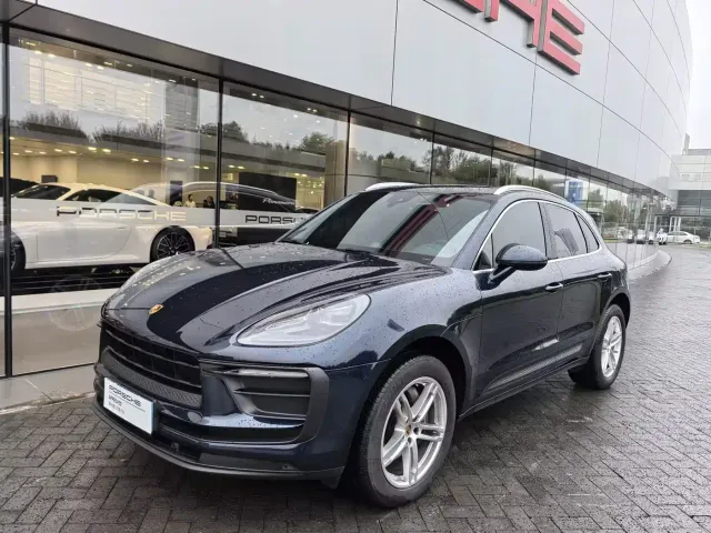 Фотография автомобиля — Porsche Macan