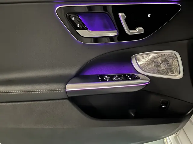 Mercedes-Benz C-Class — Фото автомобиля 11