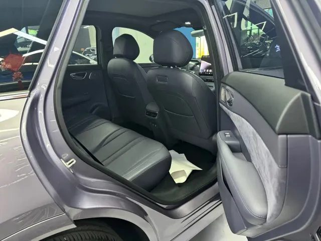Shangjie SUV — Фото автомобиля 10