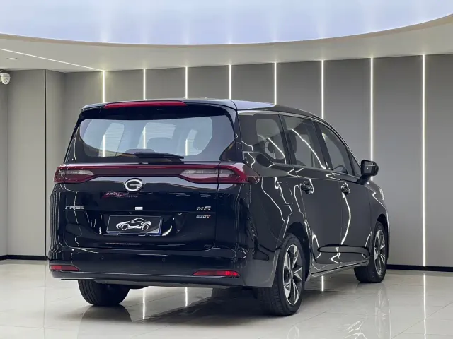 GAC Trumpchi M6 — Фото автомобиля 15
