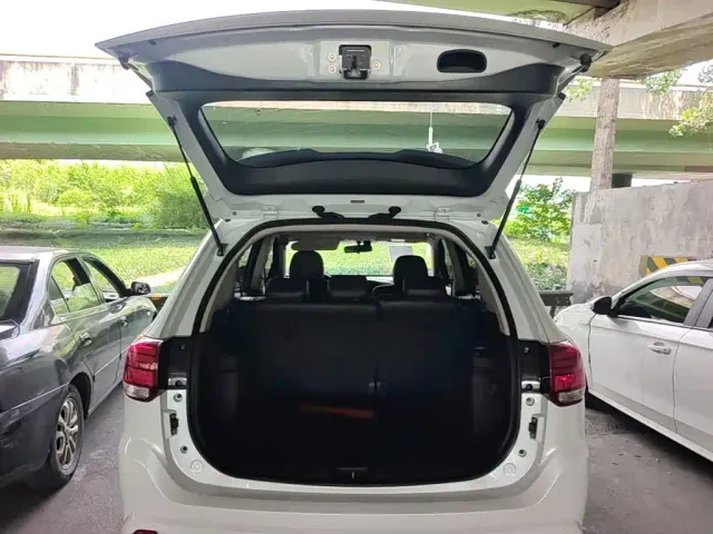 Mitsubishi Outlander — Фото автомобиля 18