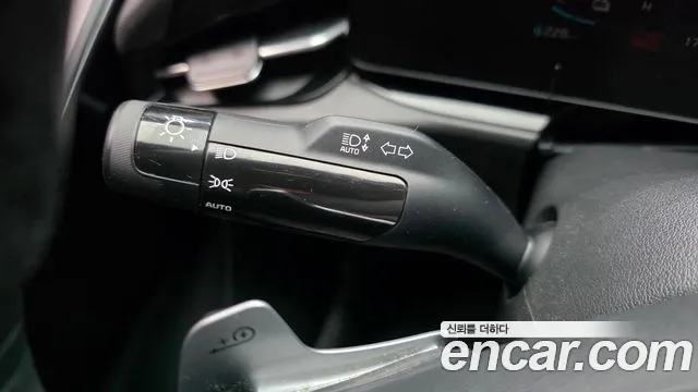 Kia Niro — Фото автомобиля 24