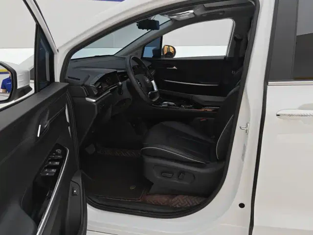 Hyundai Custo — Фото автомобиля 9