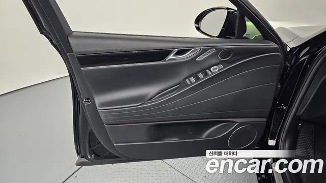 Genesis G80 Бензин 2.5 турбо 2WD — Фото автомобиля 23