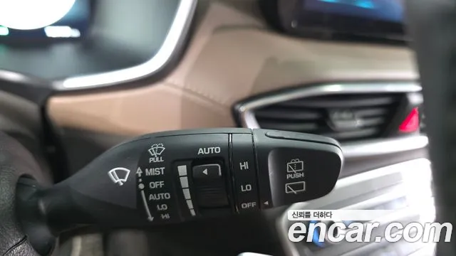 Hyundai Santafe — Фото автомобиля 30