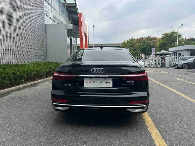 Audi A6L — Фото автомобиля 6