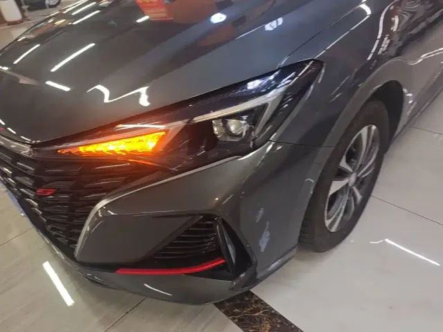 Changan Eado — Фото автомобиля 23