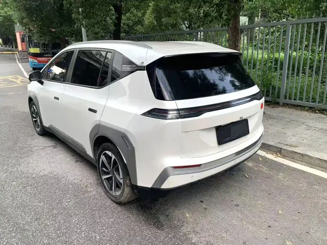 GAC Aion Y — Фото автомобиля 3