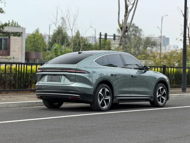 Nio EC6 — Фото автомобиля 6