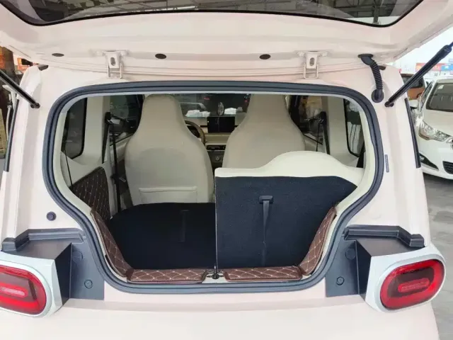 Wuling Hongguang Mini EV — Фото автомобиля 5