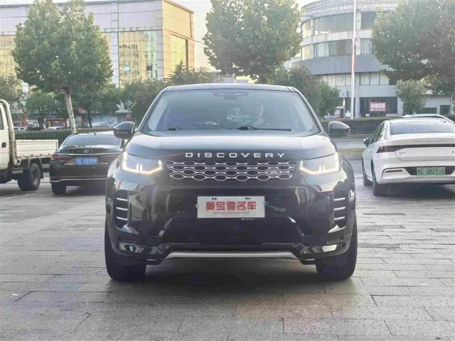 Land Rover Discovery Sport — Фото автомобиля 2