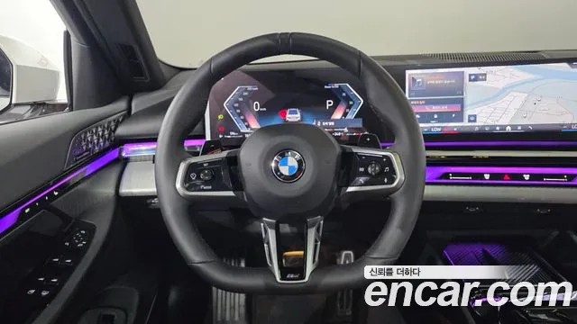 BMW 5-Series 5 серия (G60) 530i xDrive M Sport Pro Special Edition — Фото автомобиля 13