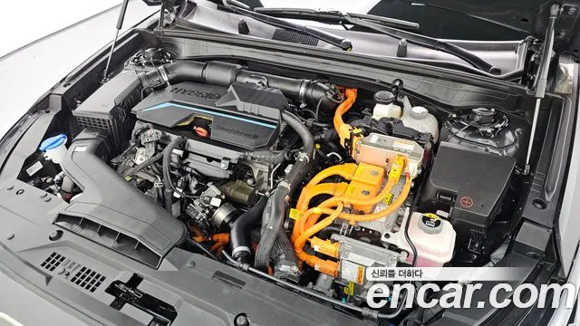 Kia K8 Hybrid — Фото автомобиля 9