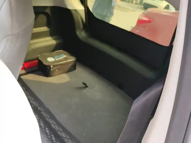 Roewe Kaiwei CLEVER 2021 302km Excellence Edition — Фото автомобиля 16