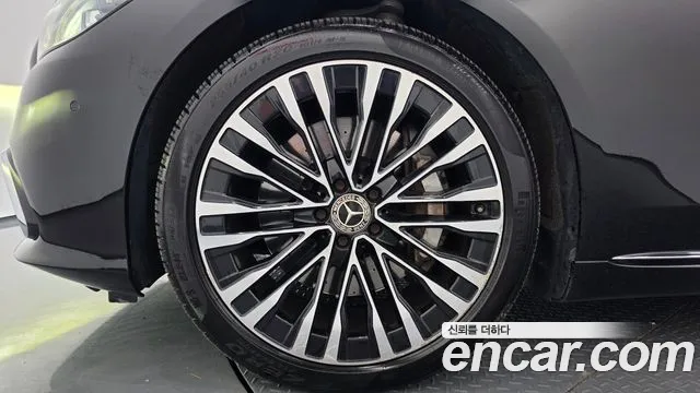 Mercedes-Benz S-Class — Фото автомобиля 5