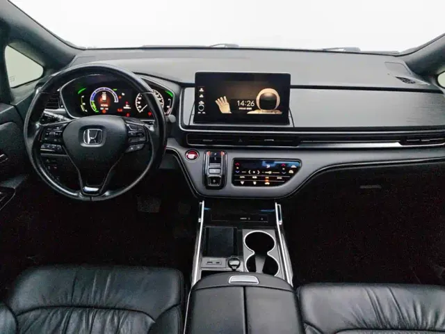 Honda Odyssey — Фото автомобиля 12