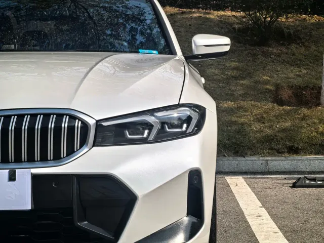 BMW 3 Series — Фото автомобиля 4