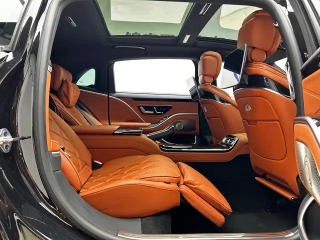 Mercedes-Benz Maybach S-Class — Фото автомобиля 23