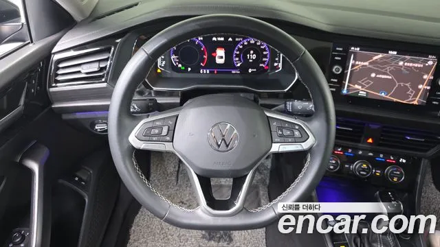 Volkswagen Jetta — Фото автомобиля 11