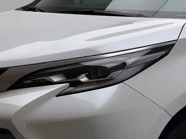 Toyota Sienna — Фото автомобиля 17