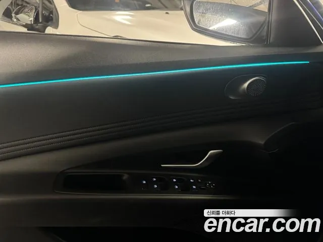 Hyundai Avante — Фото автомобиля 9