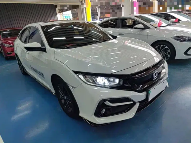 Honda Civic — Фото автомобиля 3