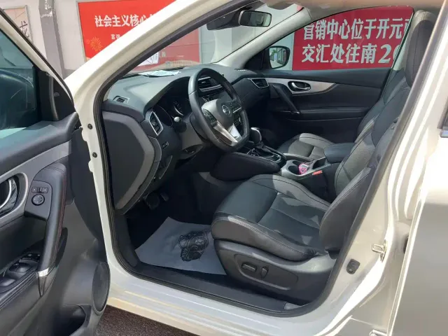 Nissan Qashqai — Фото автомобиля 7