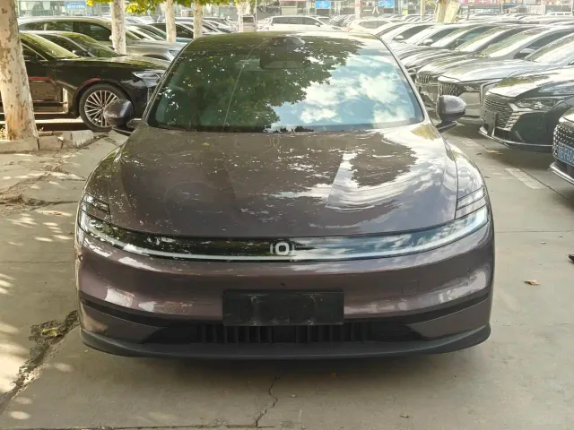 Фотография автомобиля — Changan Qiyuan A06