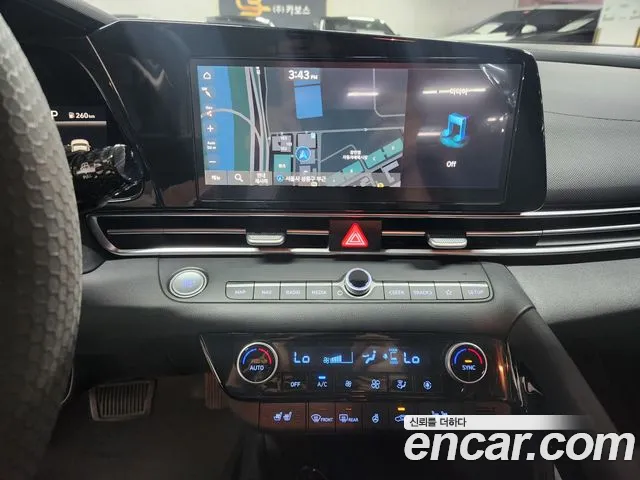 Hyundai Avante CN7 — Фото автомобиля 10