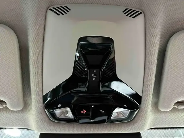 BMW X1 — Фото автомобиля 14